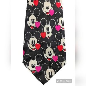 DISNEY Mickey Mouse Faces With Hearts Silk Tie